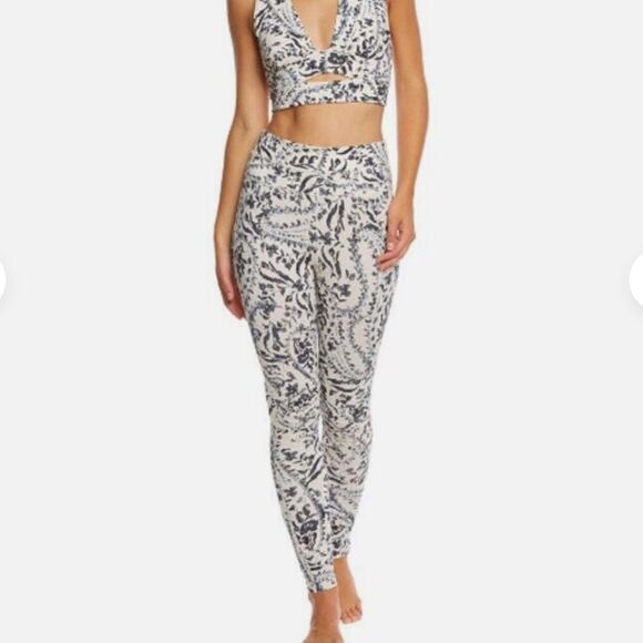 Free People FP Movement Printed City Slicker High Waisted Yoga Leggings NWOT - Picture 1 of 7